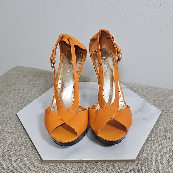 Vintage BCBGirls Orange Cross-Strap Heels Size 8 - Picture 1 of 16